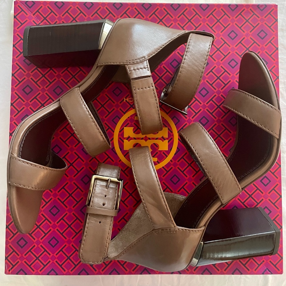 Tory Burch Jones 100MM Sandal Milano Mezzo Vitello, Bistro Brown